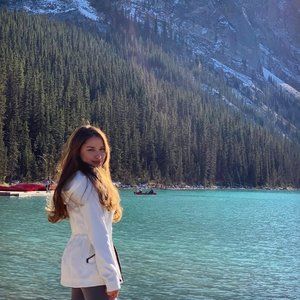 Meet your Posher, Ashley